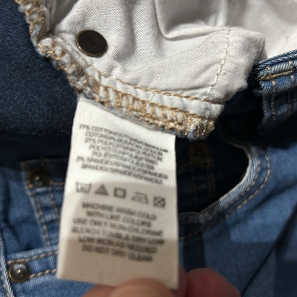 Free People Women's Blue Flared Jeans size 26 - inseam 33.5 in - Picture 4 of 5